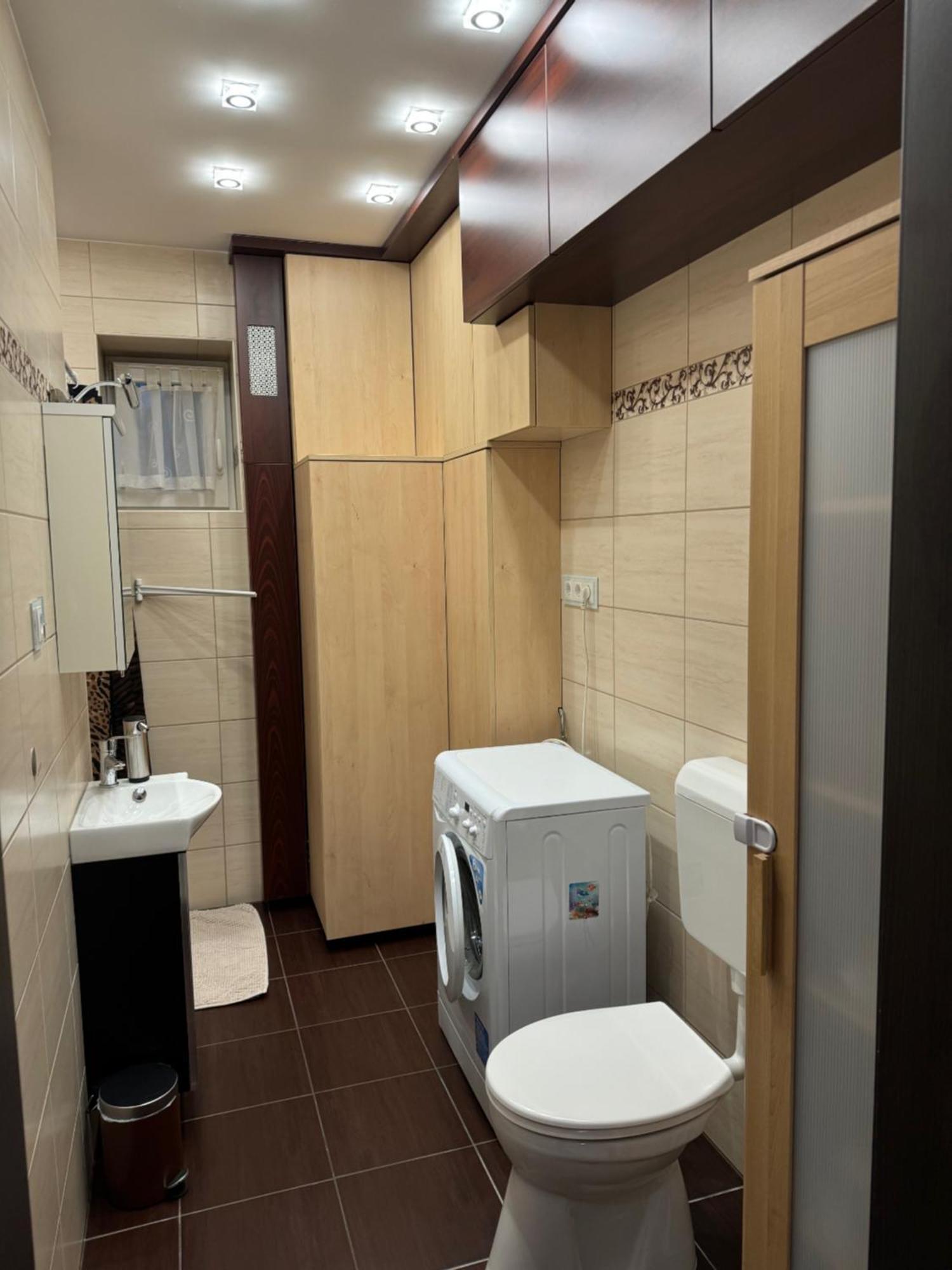 Star Street Home Mosonmagyarovar Bagian luar foto